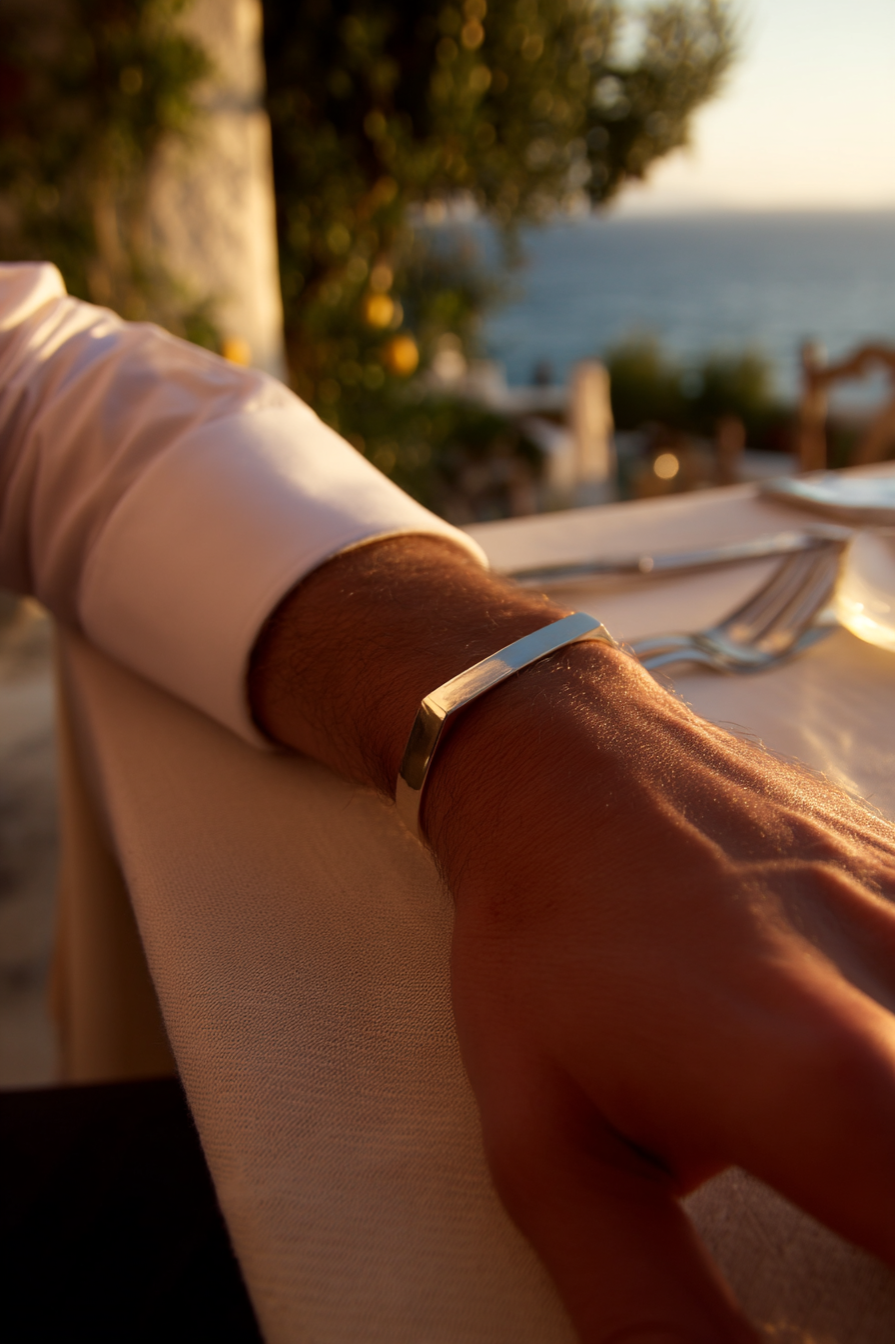 Akaardin® Héritage Cuff | Platinum